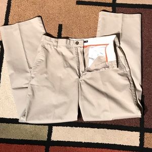 🌟 Men’s Dockers